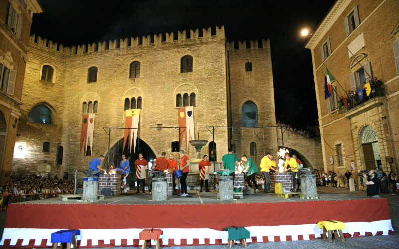 Un'edizione passato del Palio di San Giovanni
