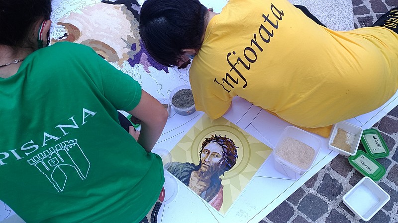 L'infiorata del Palio di San Giovanni Battista