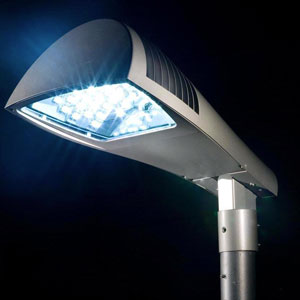 Lampade a led: l'amministrazione risparmia 215mila euro