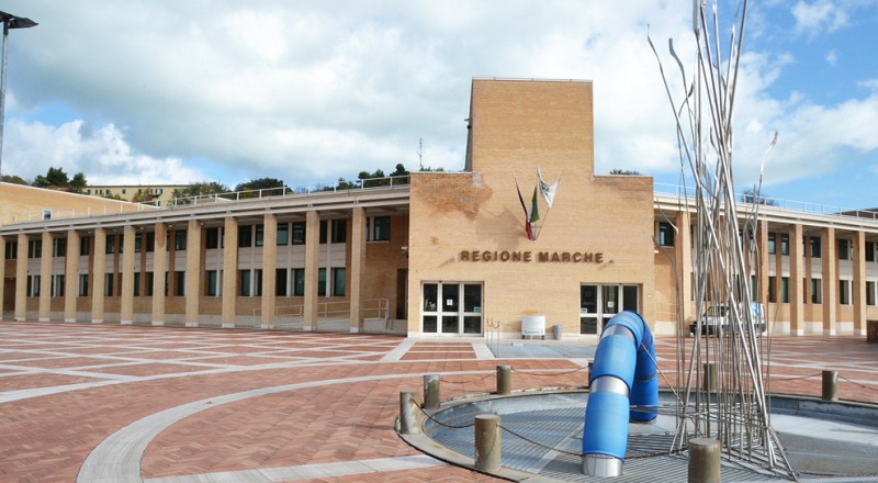 I Vescovi marchigiani e le elezioni