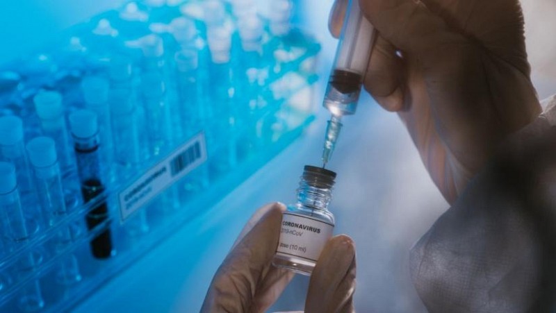 Vaccini alla Palestra Fermi