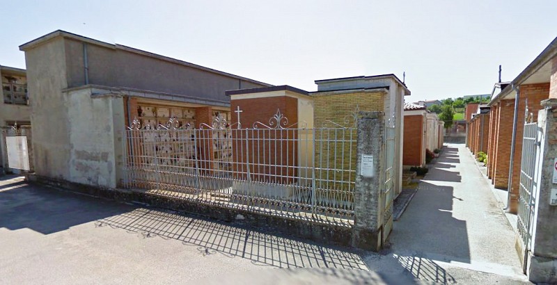 Ancora disagi al cimitero