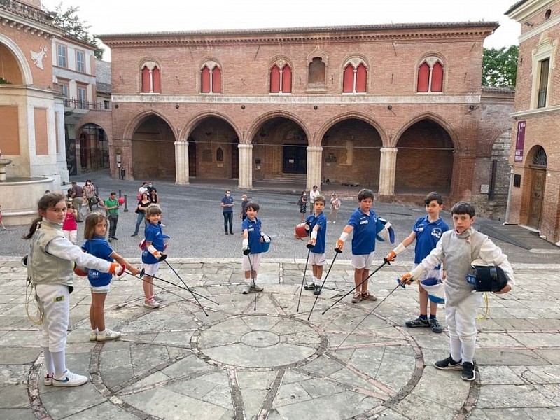 Il Club Scherma Fabriano ha fatto… “centro”