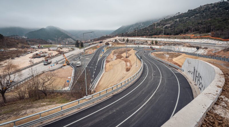 Aperto un altro tratto del raddoppio della SS76