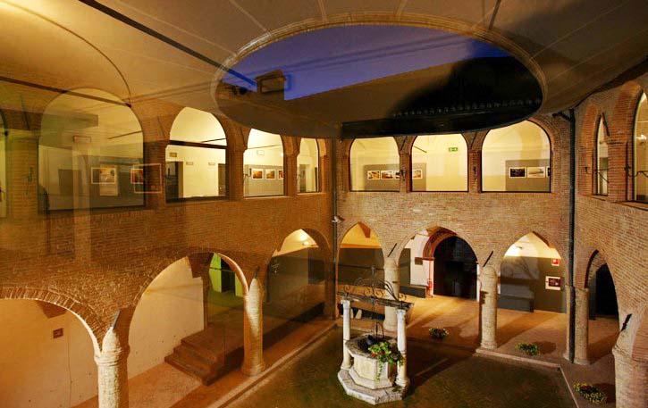 Riapre lo Iat, anche la Pinacoteca