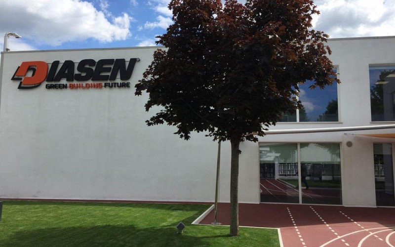 La Diasen premiata in Francia