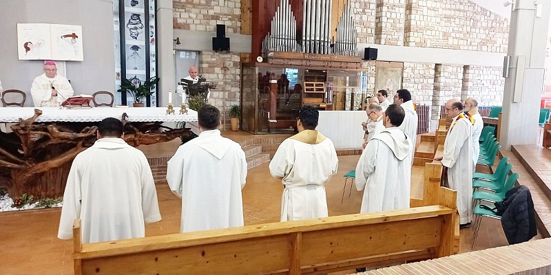 Vent'anni fa l'ordinazione di Vecerrica