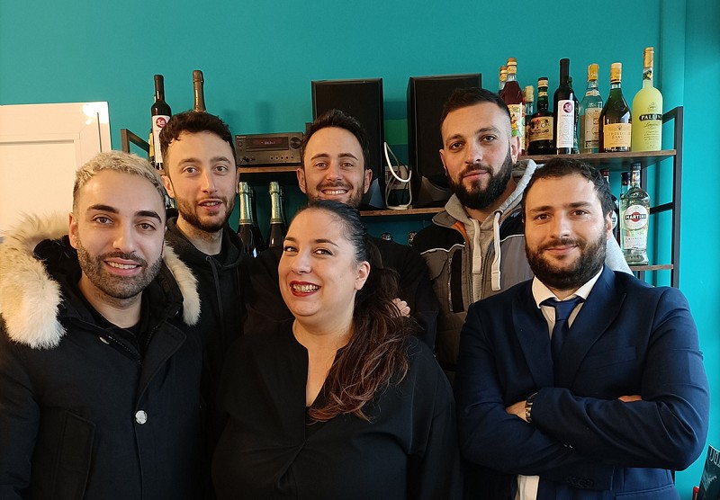 Fuga dei giovani all'estero, ma...