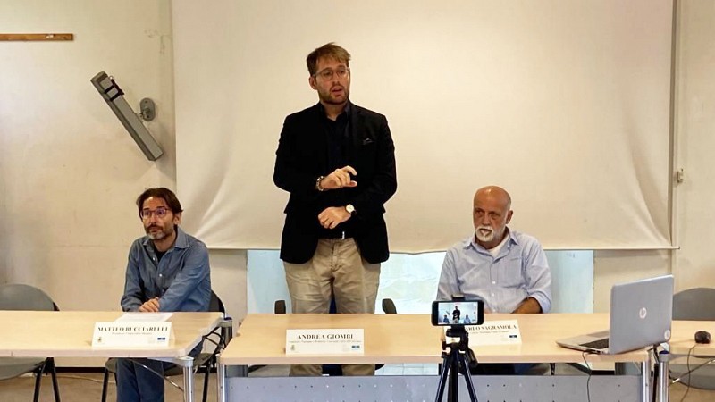 La stanza dei bottoni