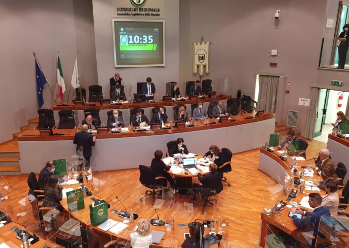 Regione: aumenteranno gli assessori