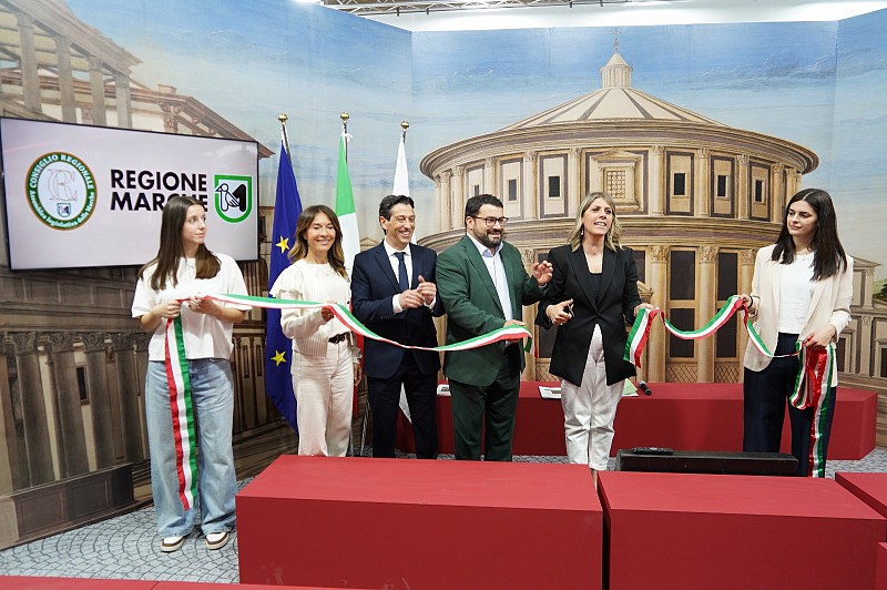 Salone del Libro con le Marche
