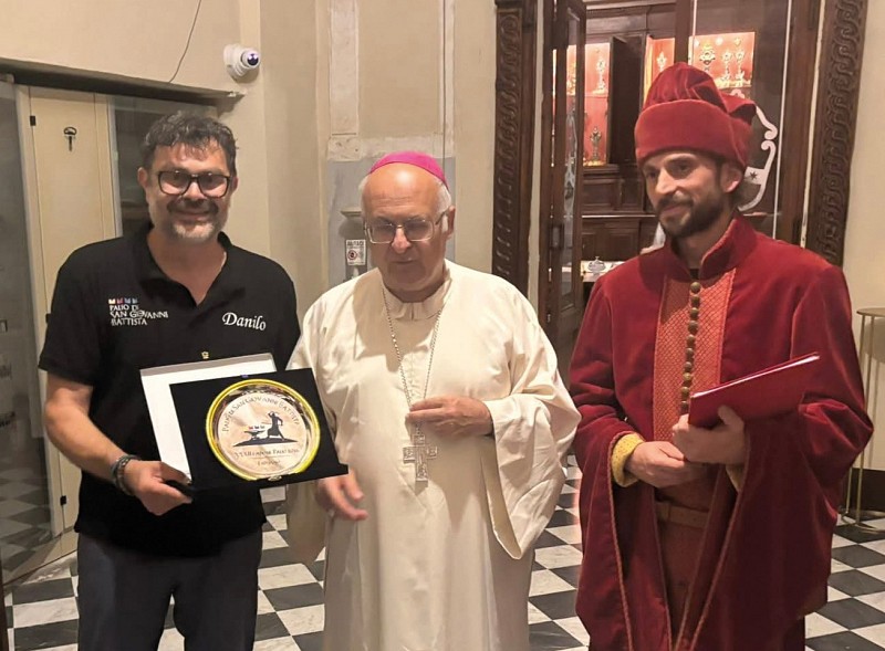 Infiorata, vince Porta Cervara