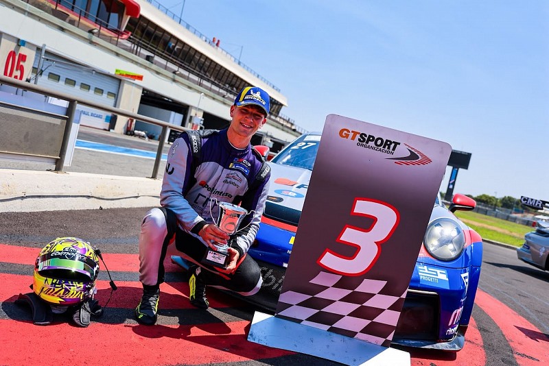 Matteo Martinelli sul podio al “Paul Ricard”