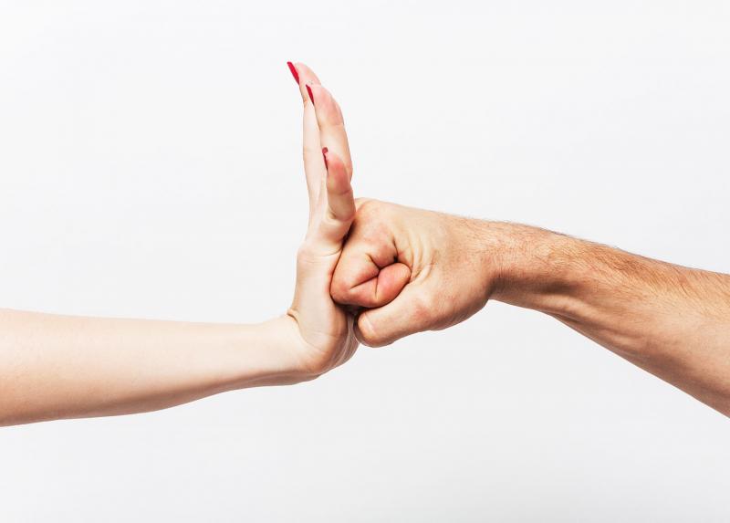 Regione: contrasto alla violenza di genere
