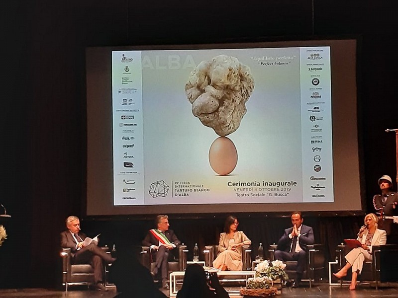 Fabriano e Alba città gemellate