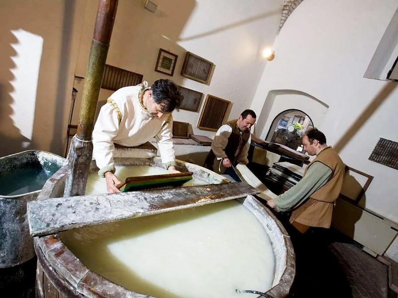 Finanziata la legge sulla Carta e Filigrana