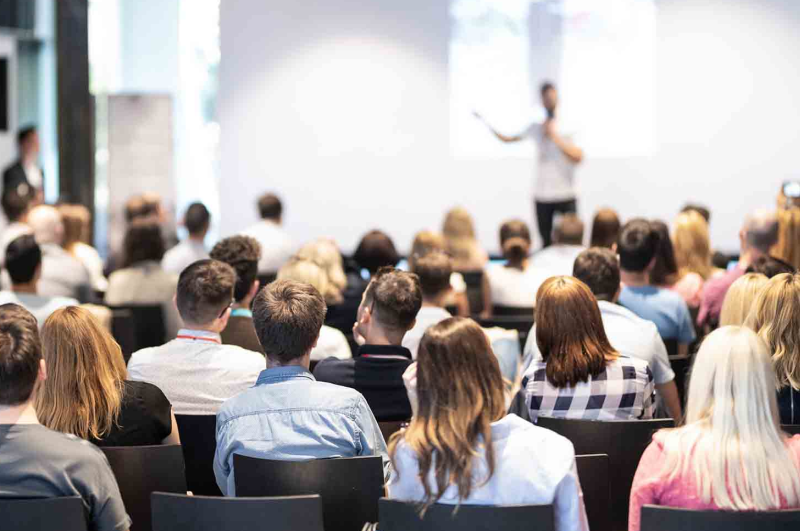 Regione su lavoro e formazione